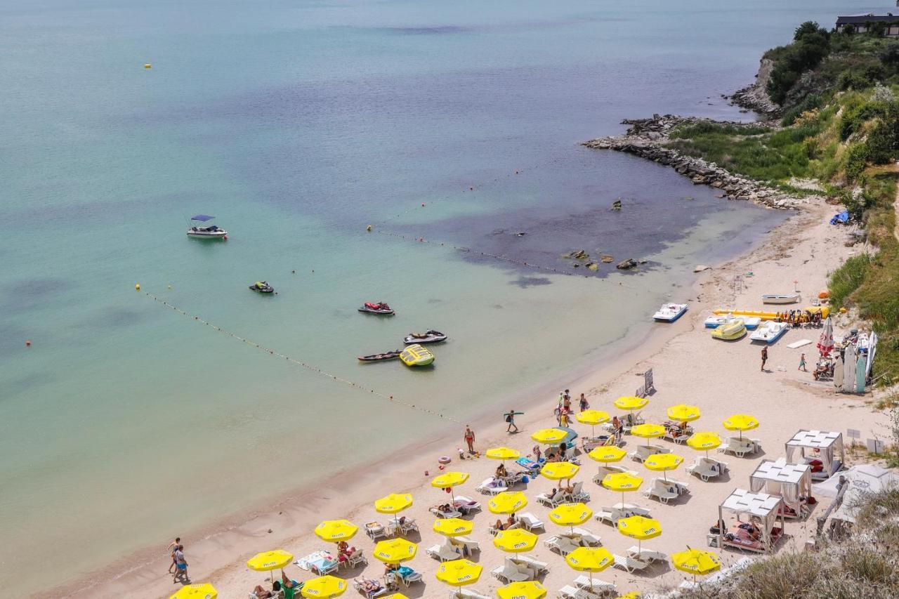 Camping Saint George Топола Екстериор снимка