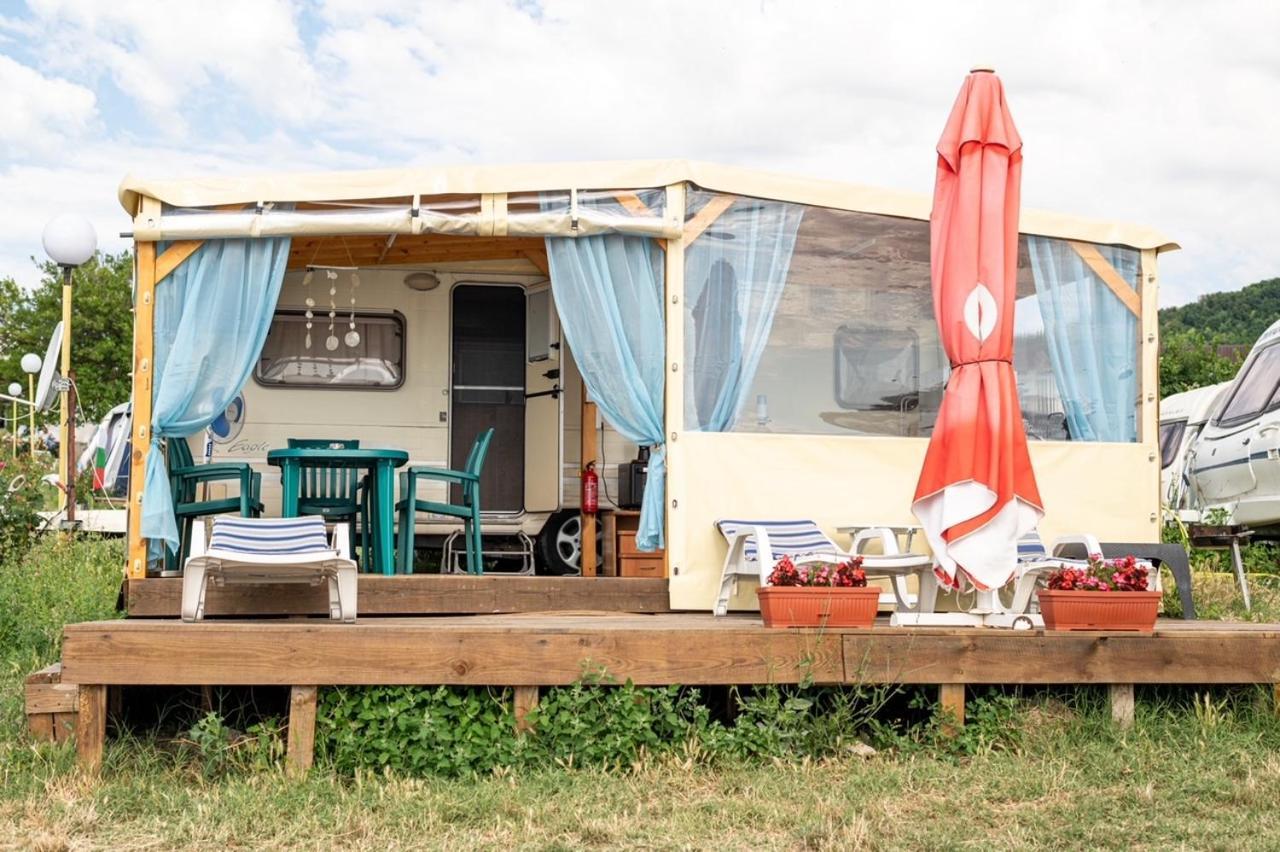 Camping Saint George Топола Екстериор снимка
