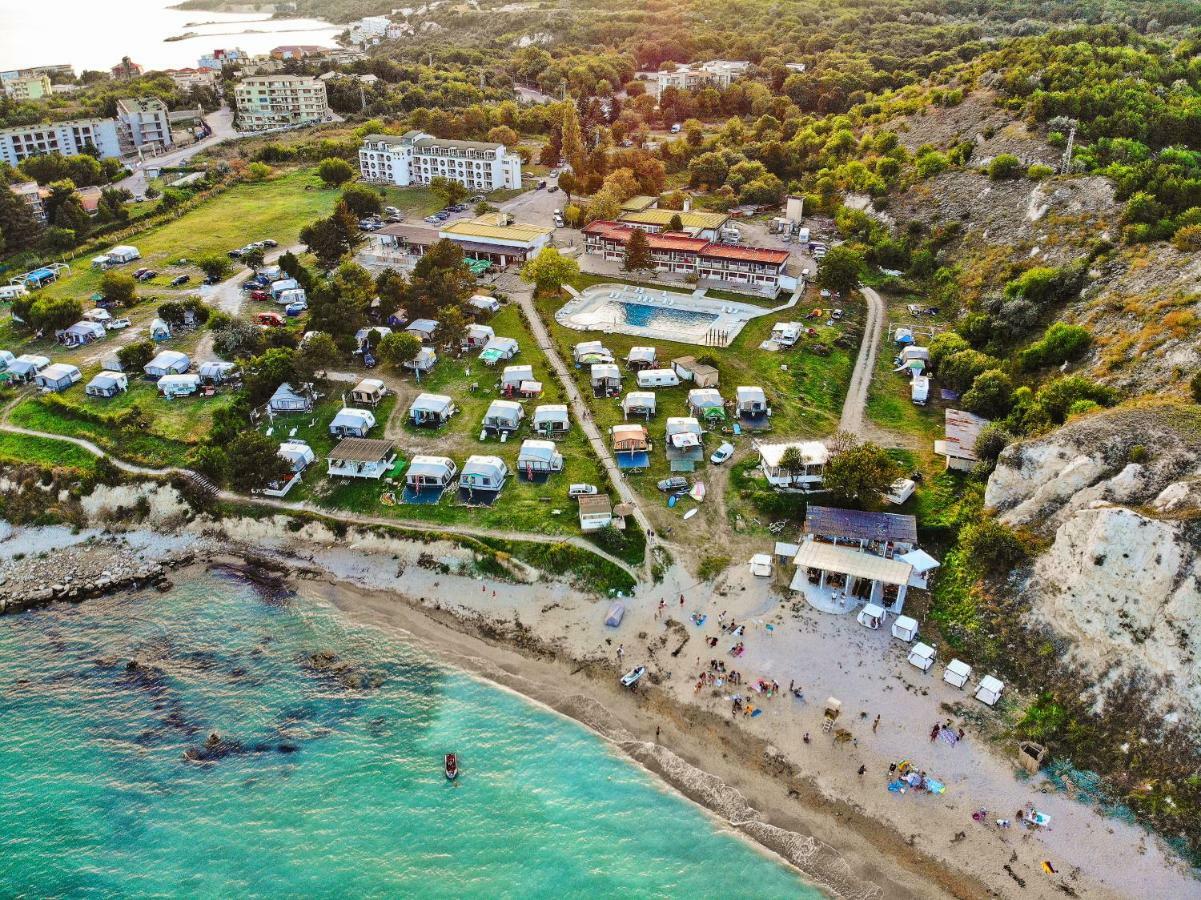 Camping Saint George Топола Екстериор снимка
